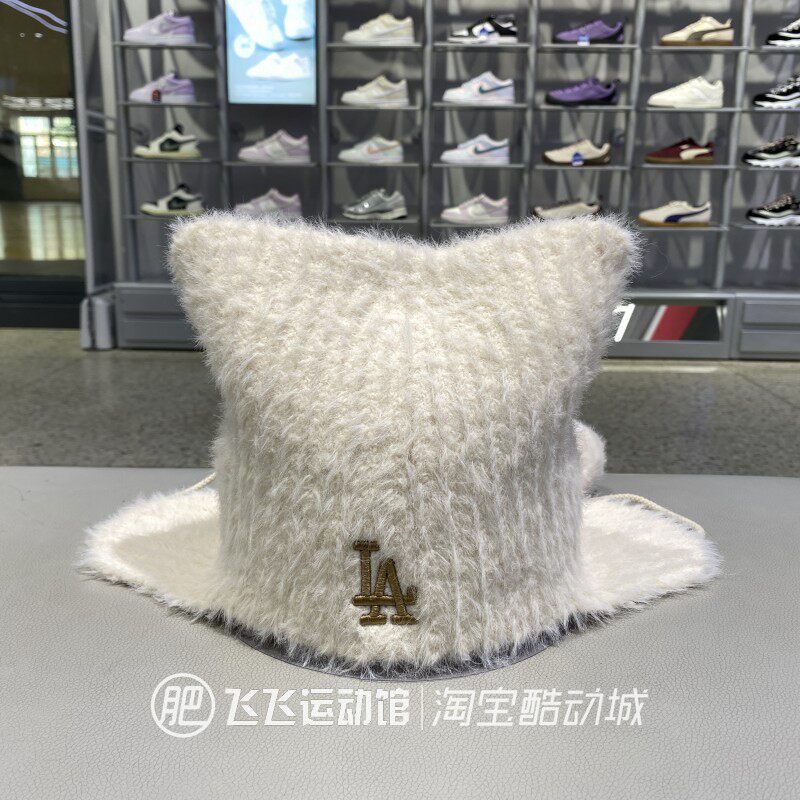 MLB时尚可爱情侣绒线帽猫耳帽