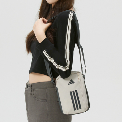阿迪达斯男女舒适运动斜挎包