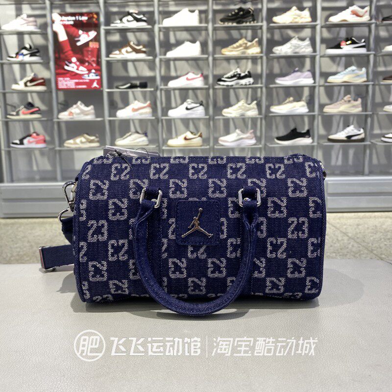 耐克桶包健身单肩包斜挎包手拎包