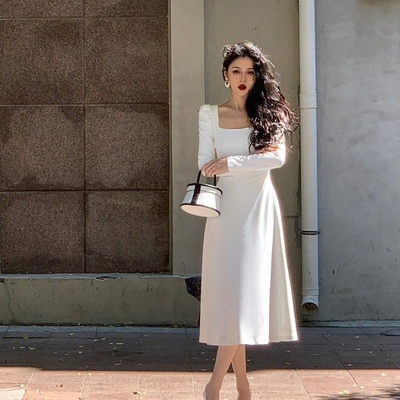 白色长袖连衣裙子女春秋2025夏新款小个子法式高级感初恋收腰长裙