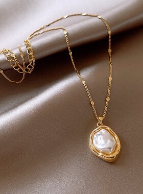 不规则巴洛克珍珠项链女款2025新款爆款颈链轻奢小众配饰女高级感