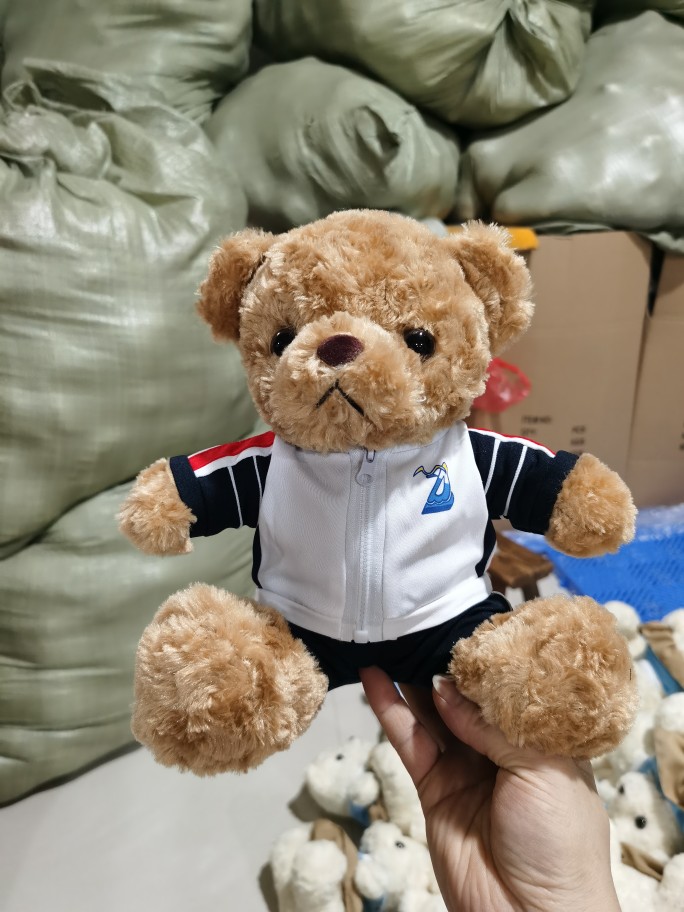 北京市东直门中学校服熊