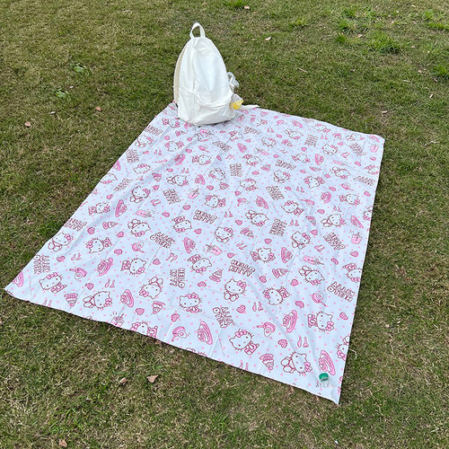 HelloKitty桌布台布可爱卡通防水防油免洗野餐垫防潮草坪垫野炊KT
