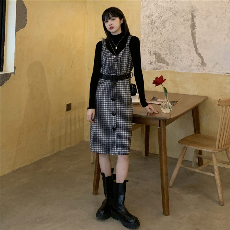 Real shot real price Korean version with waist and belt, cotton vest dress + knitted long sleeve bottoming shirt