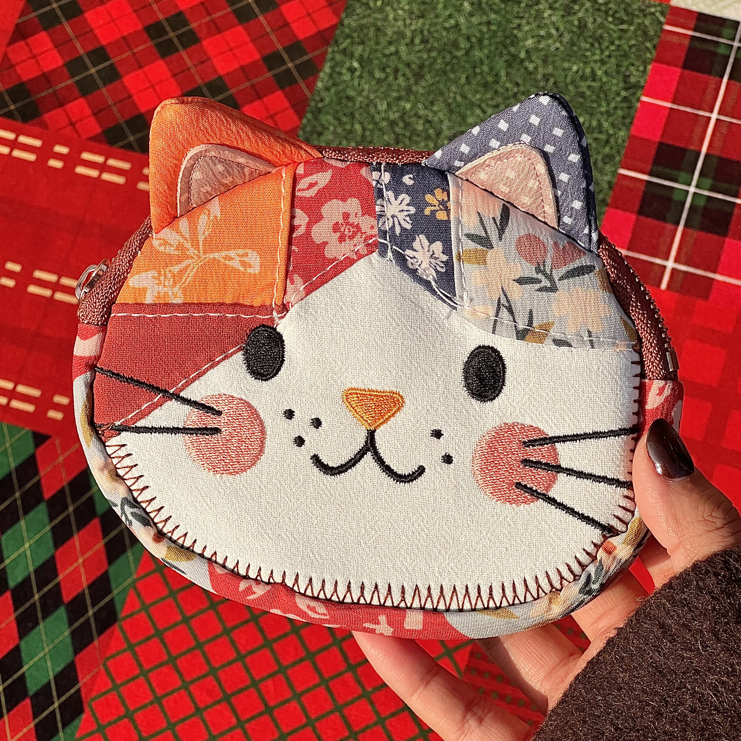 日系可爱卡通猫拼色布艺零钱包ins风少女心便携随身收纳包化妆包,模玩/动漫/周边/娃圈三坑/桌游,动漫背包/钱包/箱包,淘宝优惠券,粉丝福利购,淘宝优惠卷