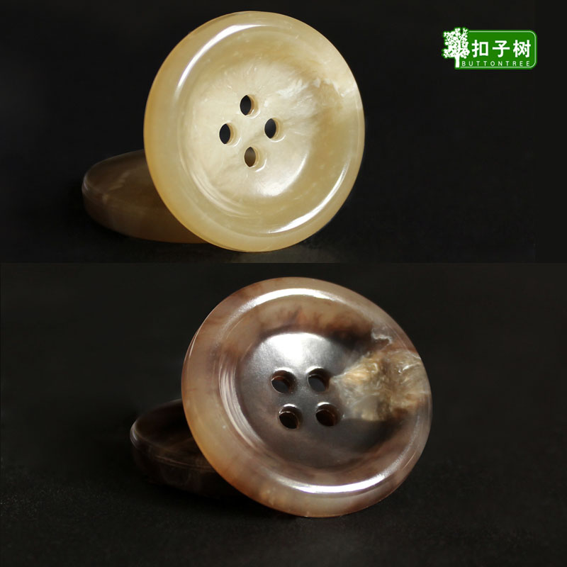 米黄色高档风衣男女西装西服圆形