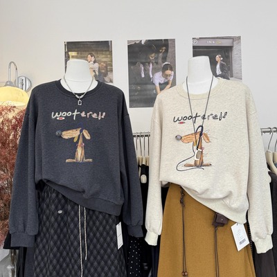 卡通印花狗狗图案圆领宽松版卫衣