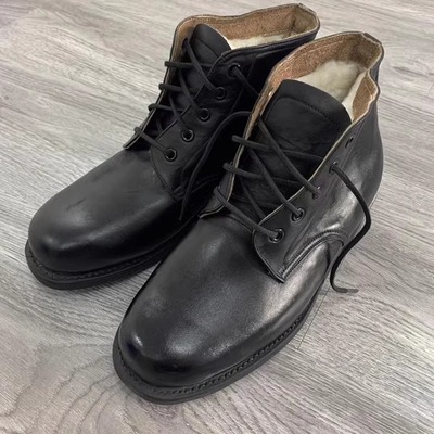 87舰艇男士头层牛皮皮靴