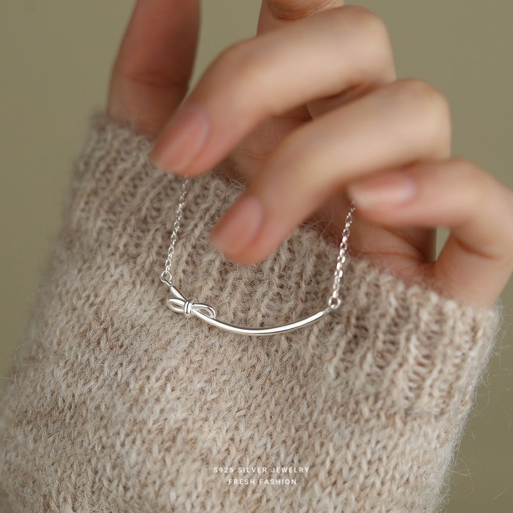 韩版极简冷淡风长款线条蝴蝶结微笑项链女s925纯银百搭气质锁骨链