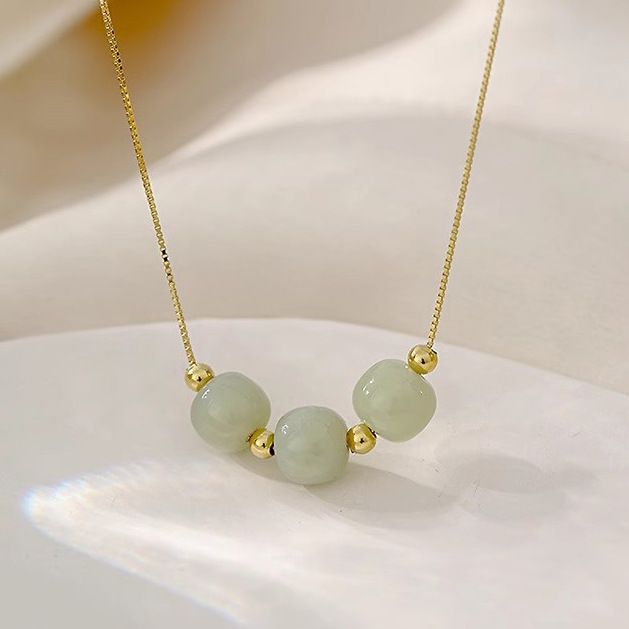 S925纯银和田玉项链女百搭气质转运珠三生三世玉髓小众轻奢锁骨链