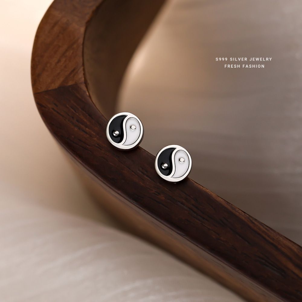 国风阴阳太极八卦耳钉s999纯银时尚小众简约滴胶国潮足银耳饰代发