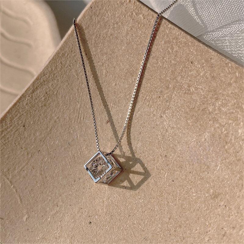 s925纯银爱情魔方纯银项链男女韩版潮流单钻时尚吊坠情人节礼物