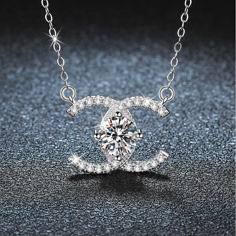 新品925纯银项链小香风双C锁骨链莫桑石吊坠1克拉D色直播货源