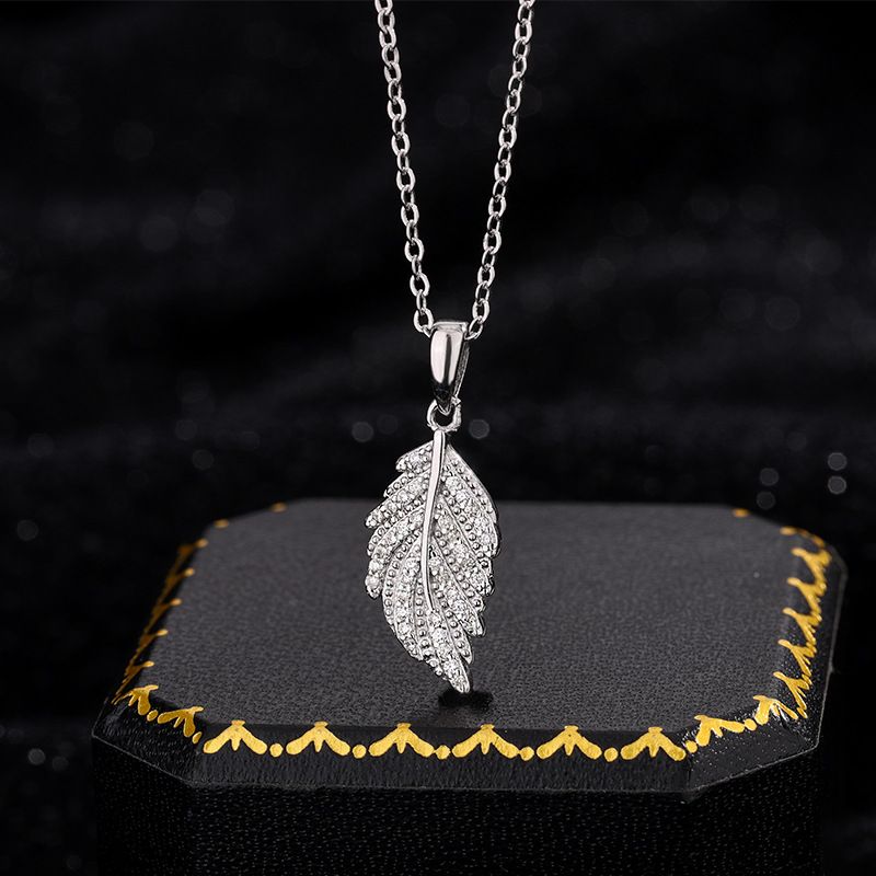 S925纯银镶钻羽毛项链女气质时尚轻奢百搭锁骨链2025年新品新款潮