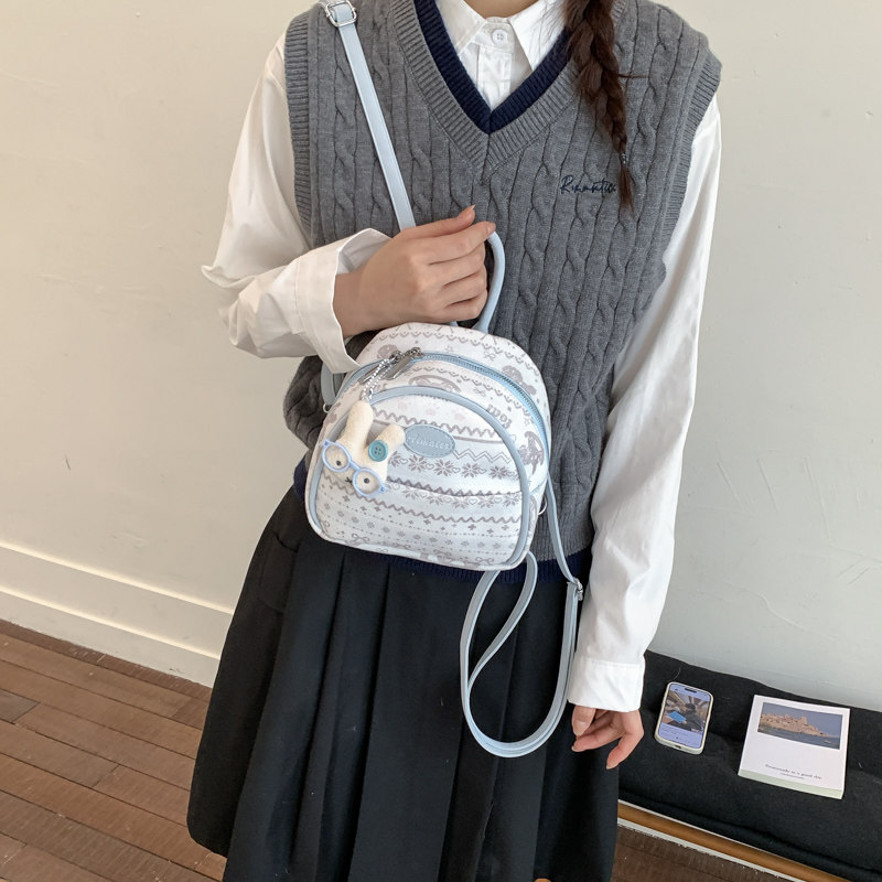 2026新款休闲学院风少女时尚双肩包女迷你小背包轻便百搭通勤书包,箱包皮具/热销女包/男包,双肩背包,淘宝优惠券,粉丝福利购,淘宝优惠卷