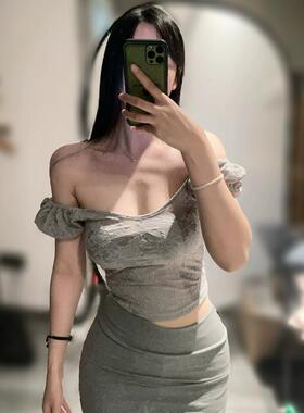 韩国春夏新款气质修身蕾丝花边大圆领薄款微透显身材短款短袖T恤