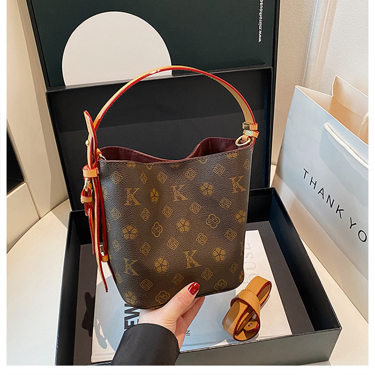 2025新款中古百搭变形水桶包老花女包托特包手提包单肩腋下包,箱包皮具/热销女包/男包,水桶包,淘宝优惠券,粉丝福利购,淘宝优惠卷