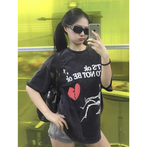 设计感印花短袖T恤女夏季宽松