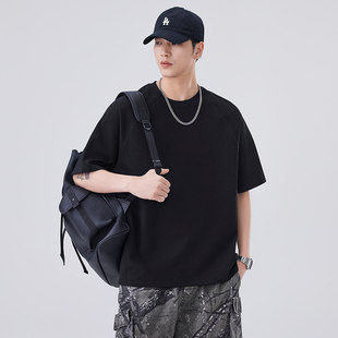 高级感短袖T恤男生2026夏季薄款新款宽松休闲百搭体恤纯色上衣服