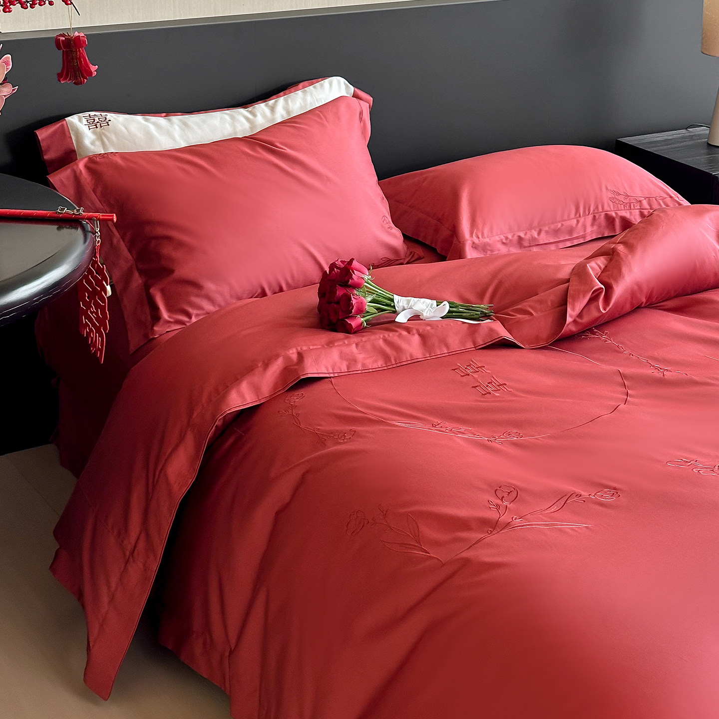 100S全棉长绒棉红色婚庆四件套刺绣花卉被套床单纯棉浪漫结婚床品
