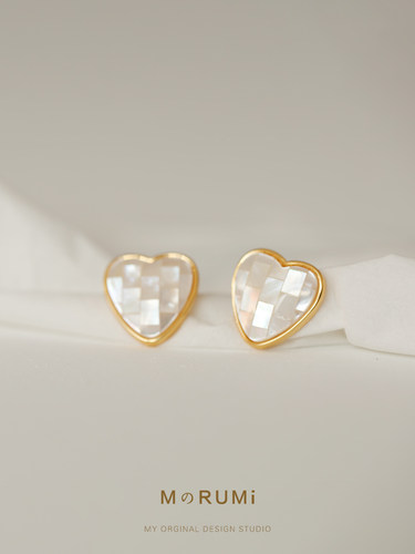 爱心耳钉高级感贝壳耳钉