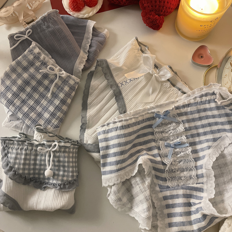 蓝蝴蝶结蕾丝花边纯棉裆三角裤女