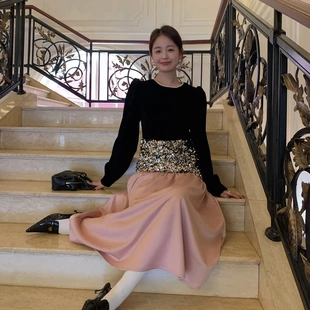 诠释美 NEWOPEN 2023冬季法式设计感复古显瘦撞色鱼尾连衣裙85080