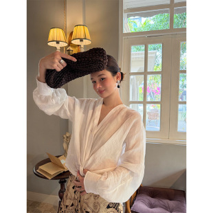 时尚 26春法式 薄款 透气V领扭结苎麻长袖 NEW 小衫 OPEN