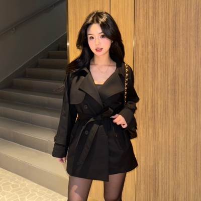 自在小个子经典大女主大牌高级感黑色英伦风短款收腰风衣2025秋季