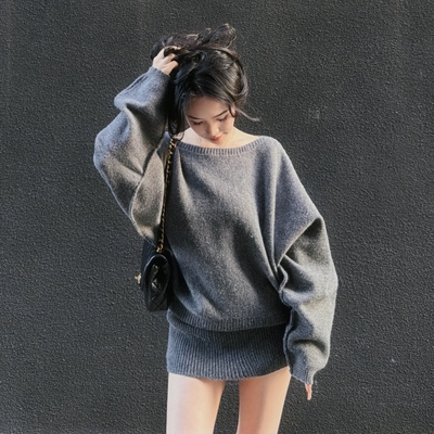 自在小个子超绝腰臀比秋冬氛围感不规则露肩针织裙包臀长款毛衣