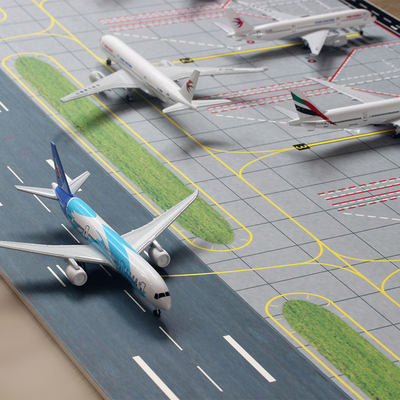 1:400飞机场模型客机波音777空客380跑道停机坪沙盘背景微缩场景