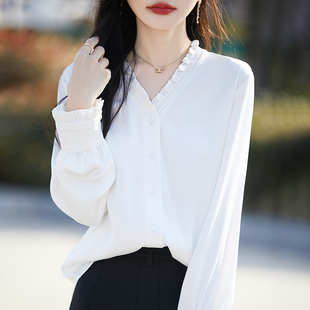 木耳花边V领长袖衬衫女25新款缎面垂感丝滑时尚西装内搭减龄衬衣