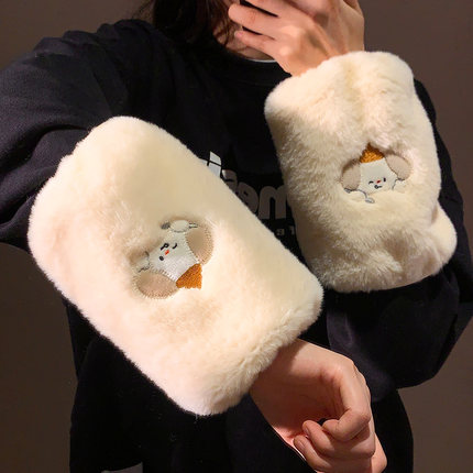 可爱毛绒袖套女秋冬上班耐脏防污成人毛衣羽绒服手臂套袖手袖学生