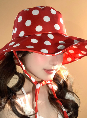 百搭显脸小红色波点绑带渔夫帽女春夏大帽檐户外旅行遮阳防晒帽子