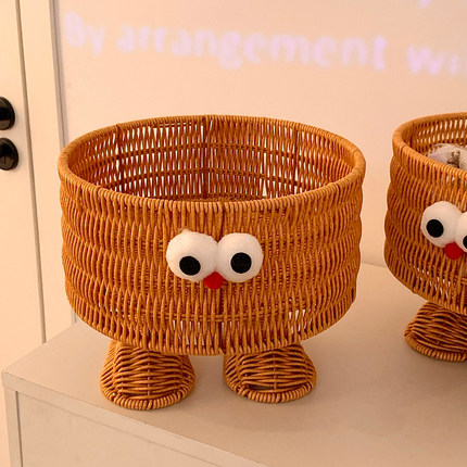 可爱藤编桌面收纳筐家用零食收纳盒杂物整理盒置物架客厅编织篮子
