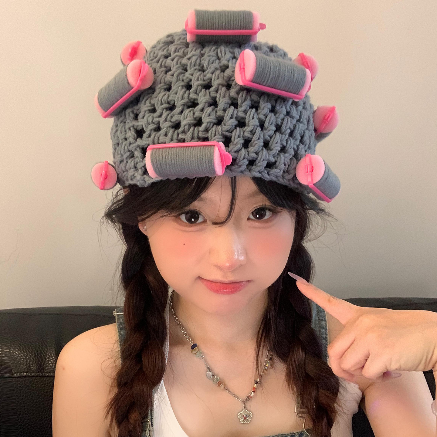 搞怪包租婆卷发棒针织帽子女