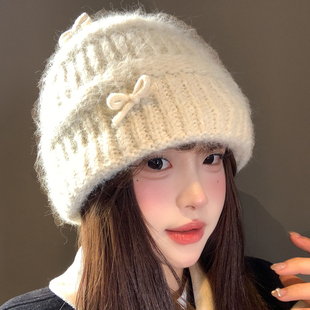 气质蝴蝶结米色毛绒针织帽子女冬季 保暖显脸小护耳包头毛线帽可爱
