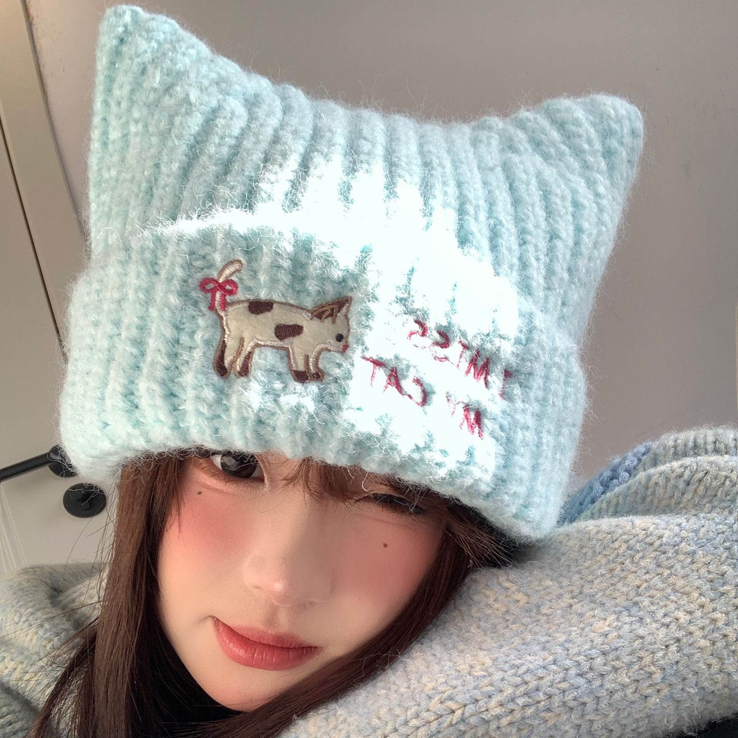 可爱猫咪耳朵蓝色毛线帽子女冬