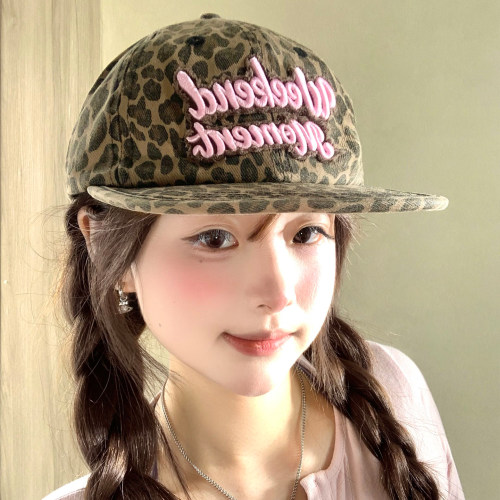 豹纹刺绣平檐棒球帽女夏季大头围