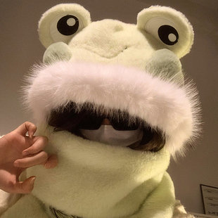 可爱青蛙毛绒帽子围巾一体女冬季 加厚保暖骑行防寒百搭手套三件套