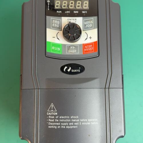议价变频器CM528-A4T4R0GB/5R5PBCM528-A4T2R2GB/3R7PB