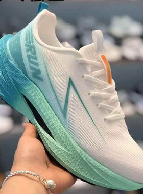 KFT脚王2025夏季新款跑步鞋休闲鞋网面运动鞋男鞋透气时尚碳板鞋