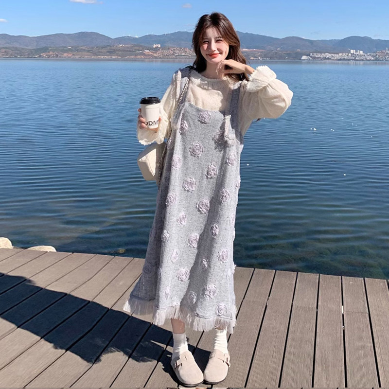 法式温柔小香风背带裙套装女2025春季超火甜美独特漂亮长裙两件套