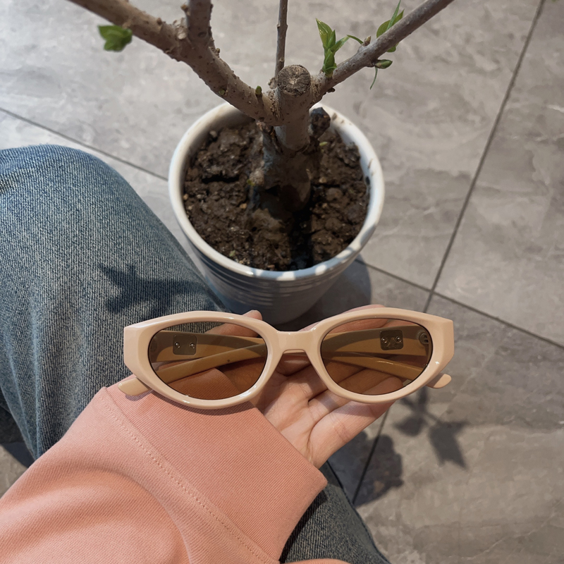 辣妹猫眼太阳镜y2k个性前卫粉色墨镜度假男女复古眼镜遮阳可近视