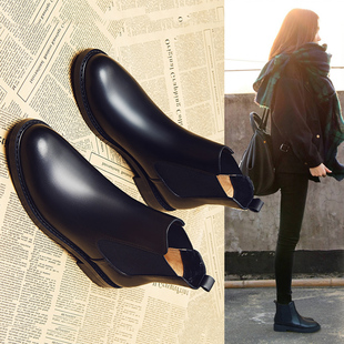 2026新款秋冬季女鞋单靴裸靴平底黑色短靴百搭切尔西马丁靴英伦风