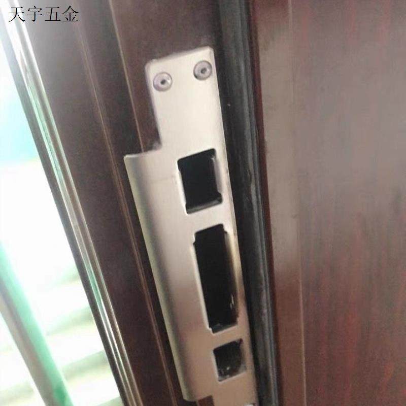不锈钢加厚门锁导向片扣片图片
