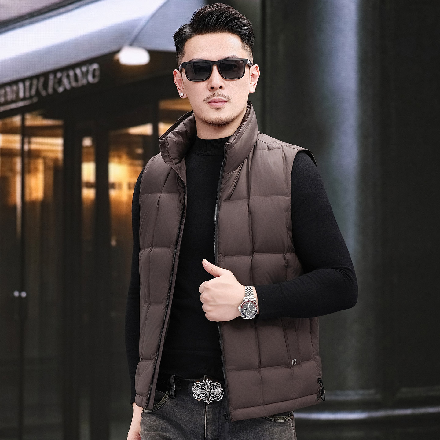 男士2025冬季90白鸭绒羽绒服马甲外套青年商务休闲短款纯色坎肩