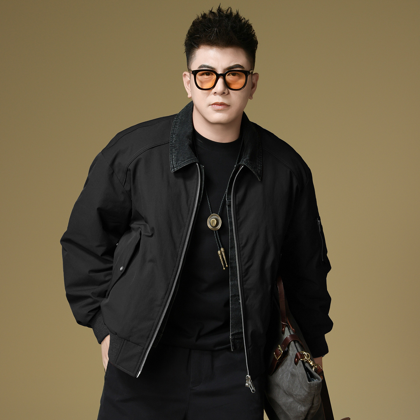 2025男冬季新款90白鸭绒羽绒服休闲加厚保暖外套D228-8143P400