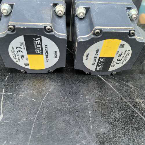 AXUM210-GN电机带2GN36K减速器两套.询价