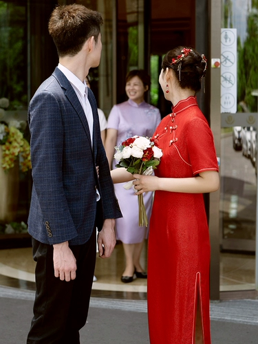 Шелковое ципао, накидка, вечернее платье, красное свадебное платье, коллекция 2022